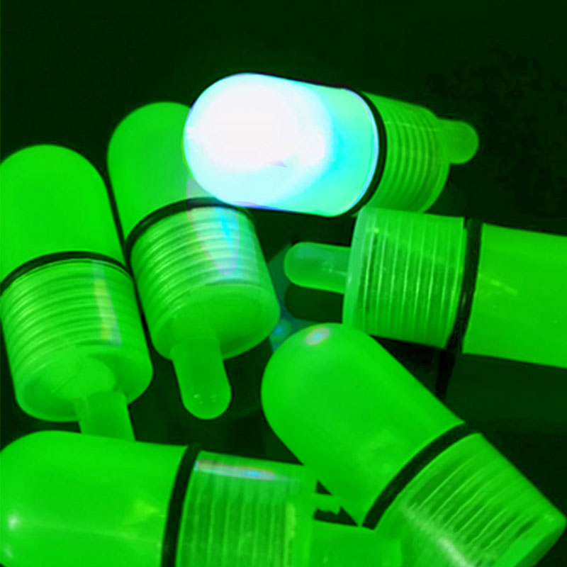 Fish Alarm - 20/40/100 個夜釣り LED ライト発光プラスチッククリップ釣り竿ベルアラームベル餌屋外夜釣りツール