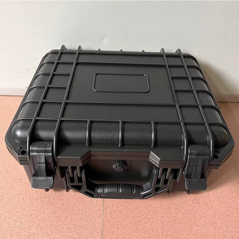 屋外メンテナンス用耐衝撃ツールボックス、防水・耐落下ガレージ - Fish Finder Case のレビューと価格